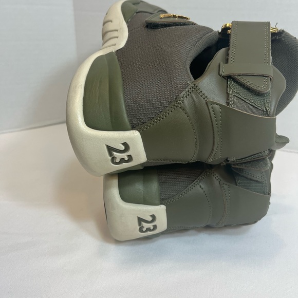 Jordan Generation 23 Medium Olive Size 9 - Picture 9 of 14